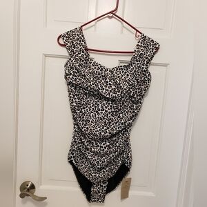 NWT Albion Fit "The Savannah" One Piece Leopard Print Swimsuit Size Medium